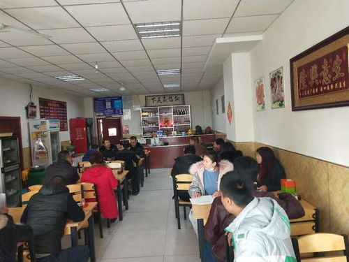 回民區(qū)食藥監(jiān)局攸攸板食藥所組織轄區(qū)餐飲服務單位開展食品安全培訓